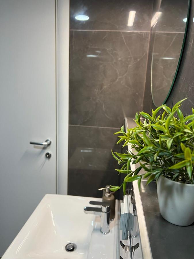 Stesimo Deluxe Apartment Скопье Экстерьер фото